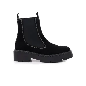 Columbus Black Suede