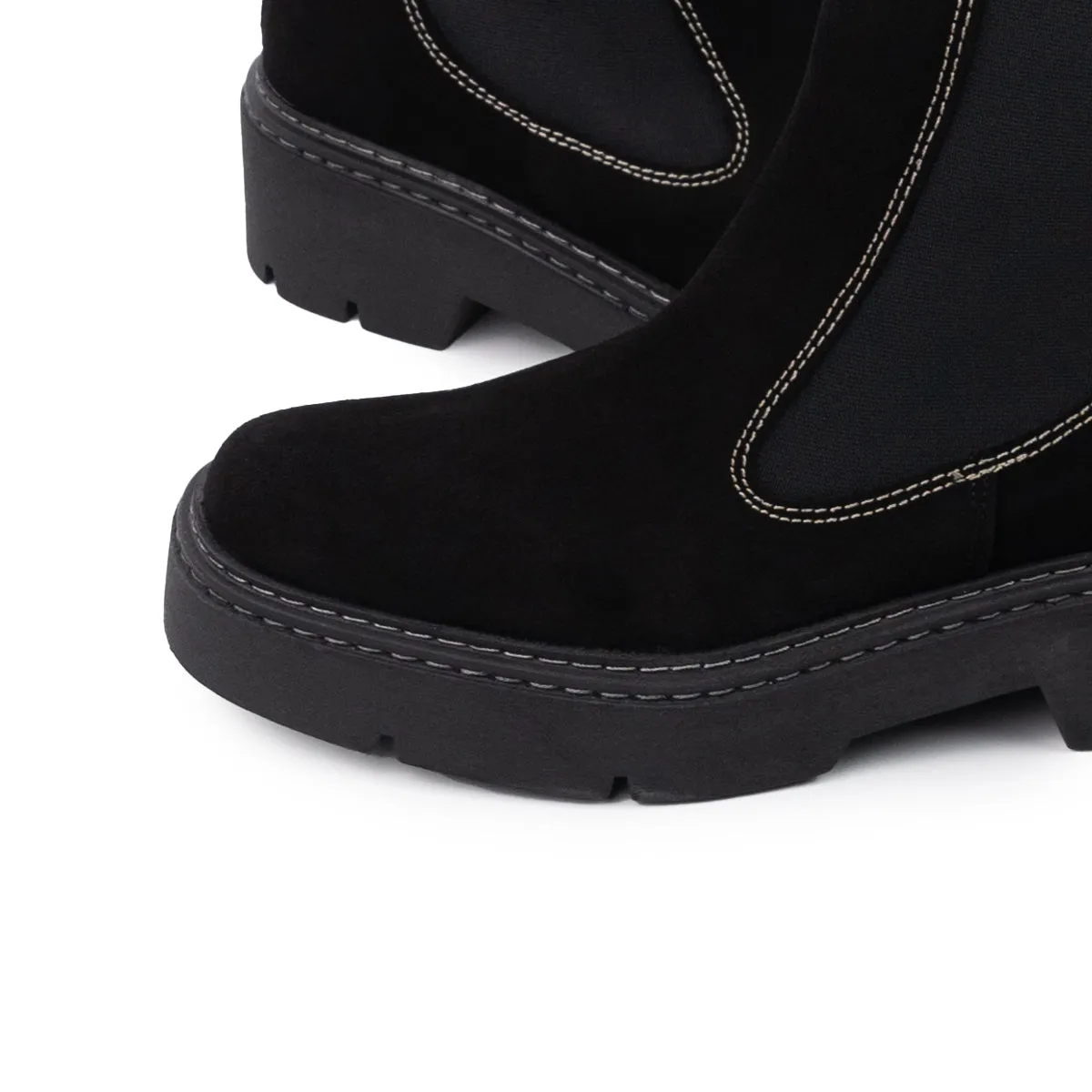 Columbus Black Suede