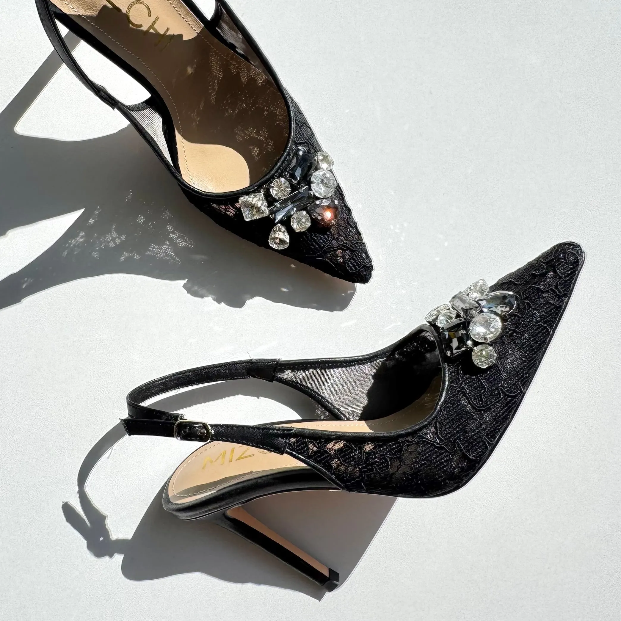 *DIAMOND- black lace slingback