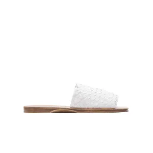 Eshe White Weave