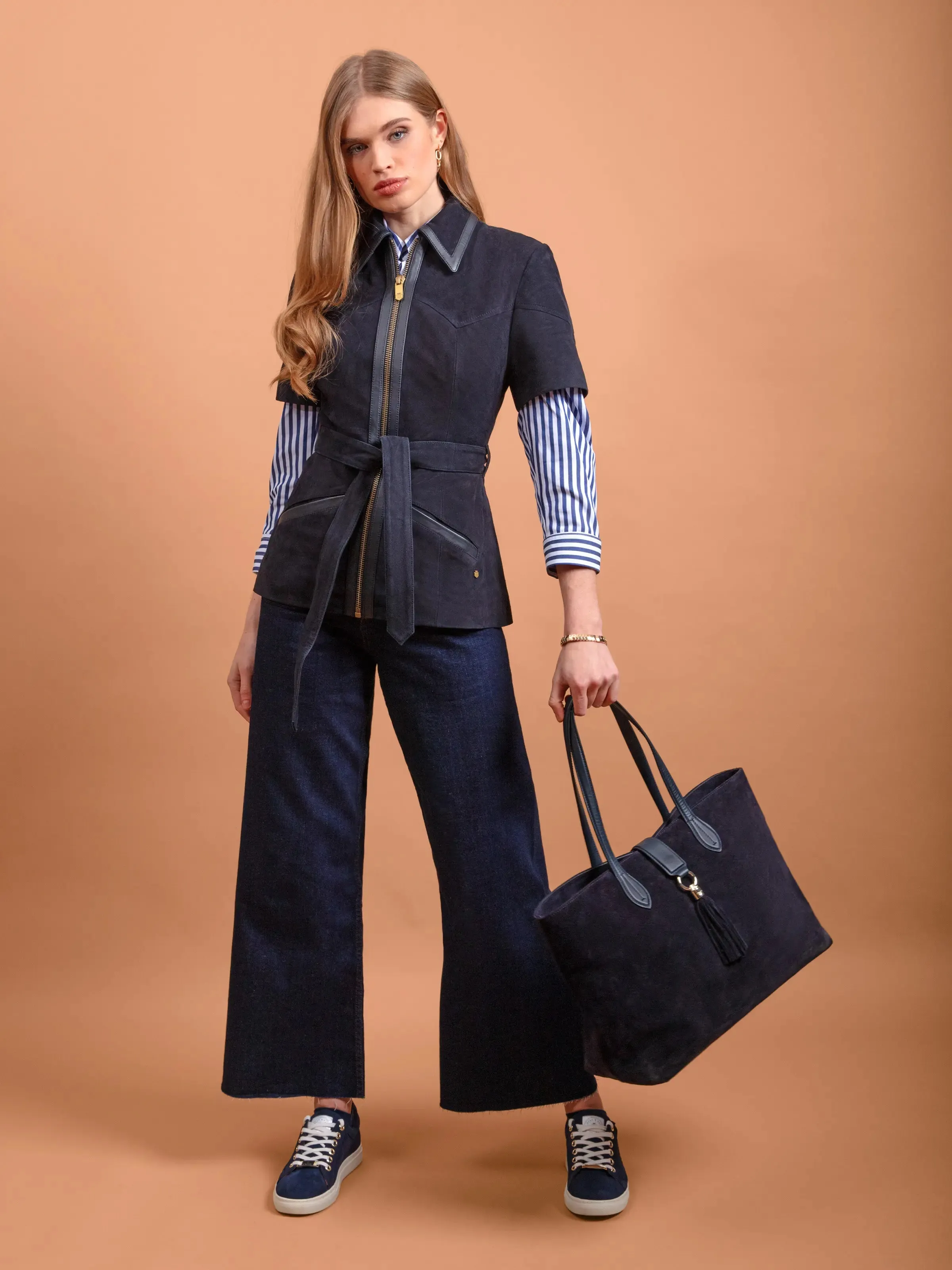 Gina - Navy Suede