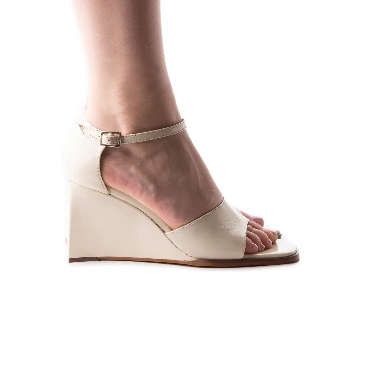Mariposa Off White Leather