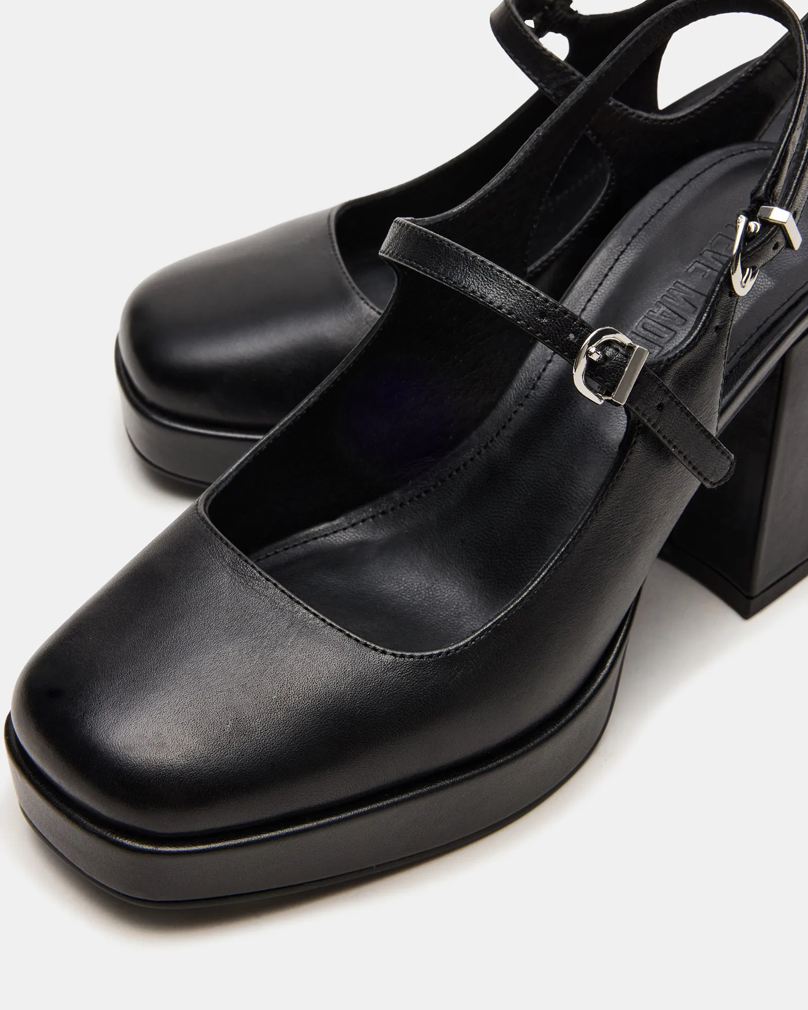 MITRIA BLACK LEATHER