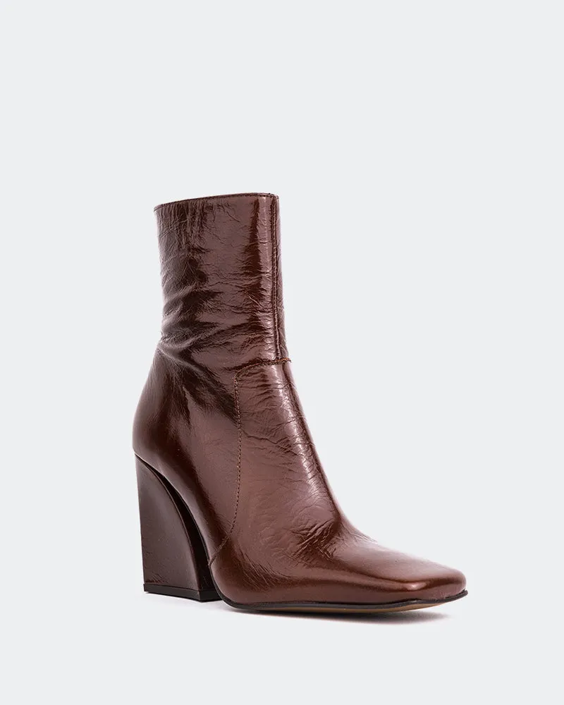 Nazaire Chestnut Leather