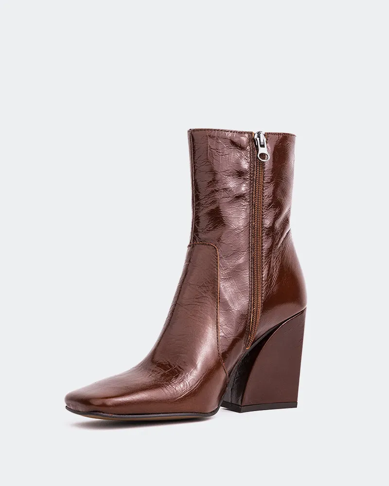Nazaire Chestnut Leather