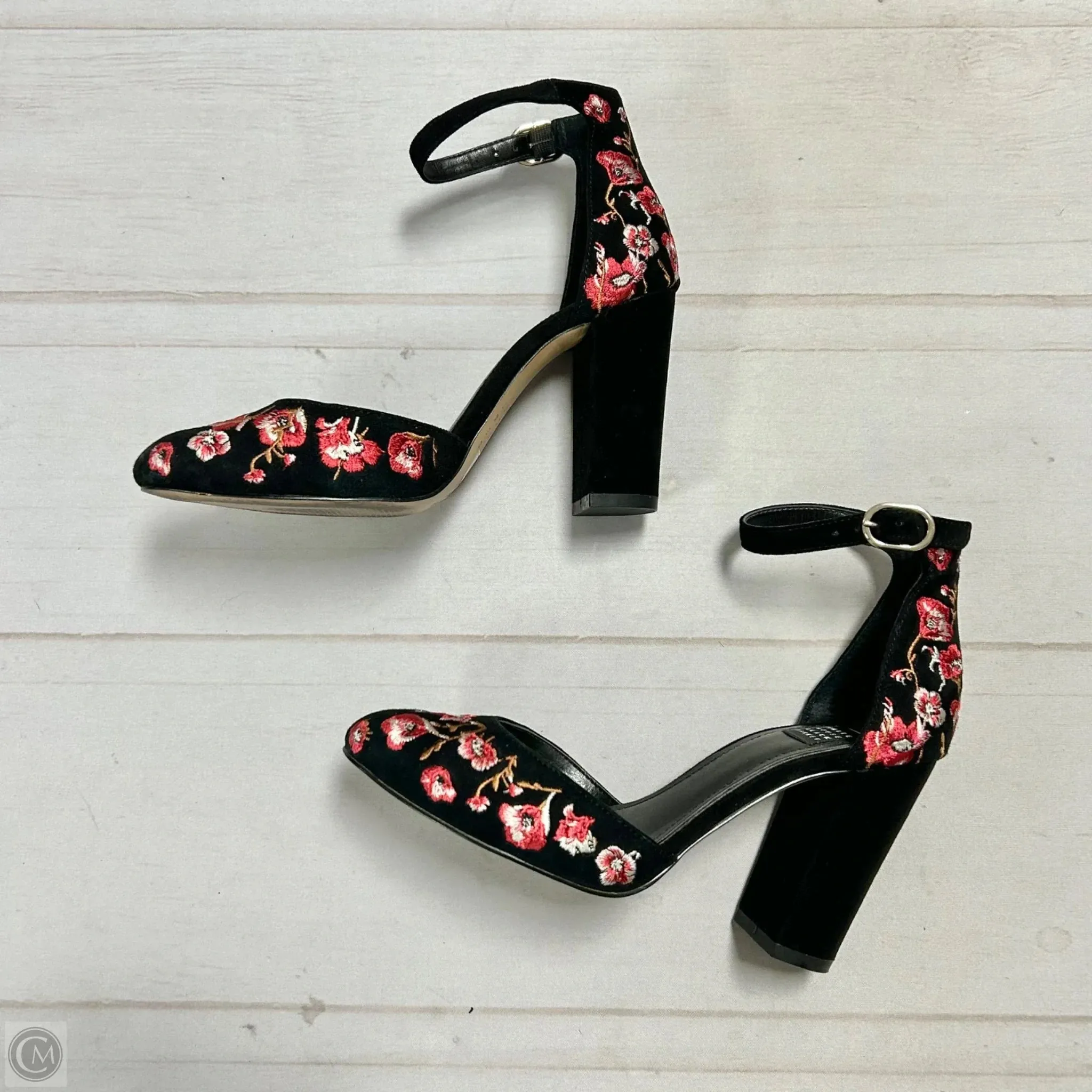 Shoes Heels Block By White House Black Market In Floral Print, Size: 5.5