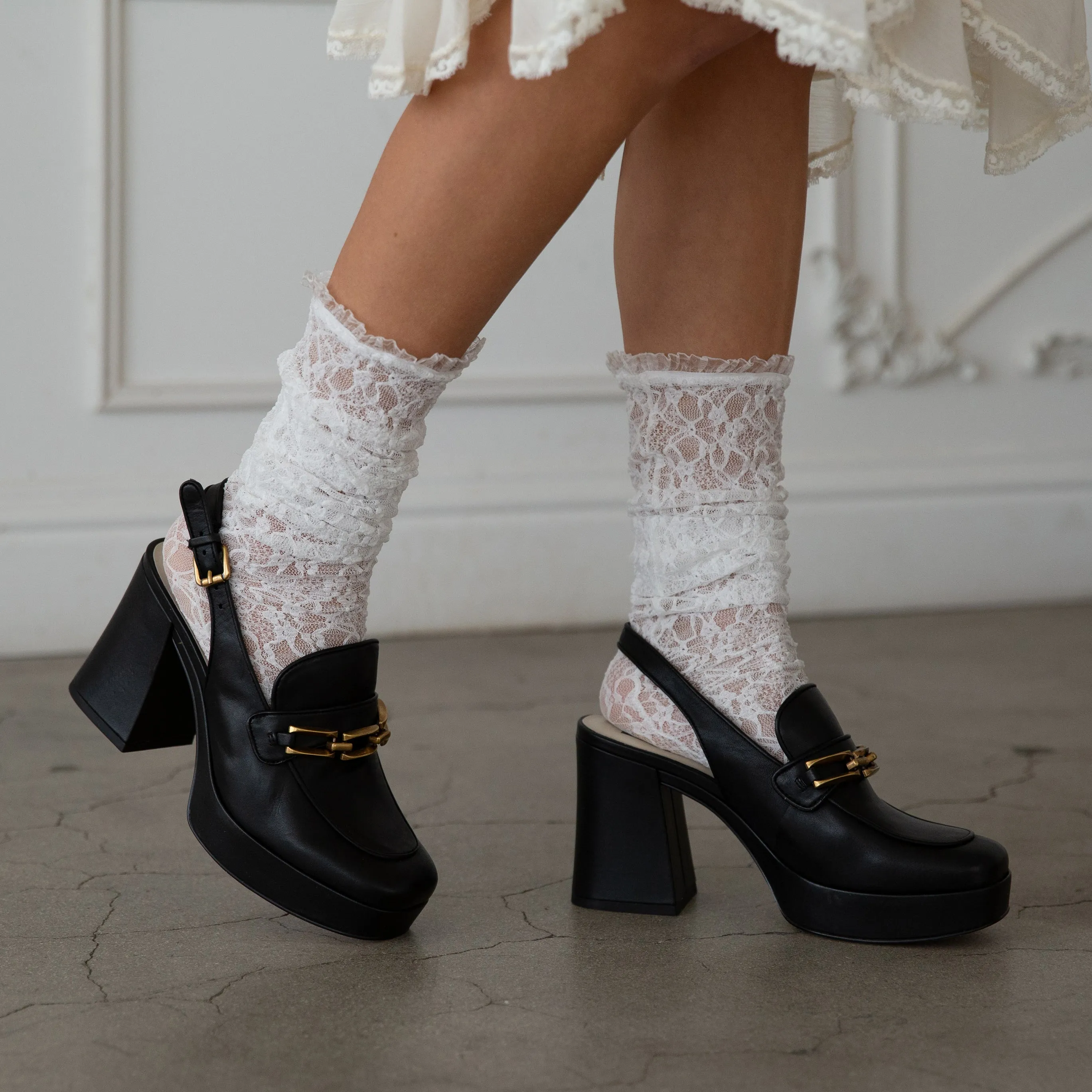 SIRUS HEELS BLACK LEATHER