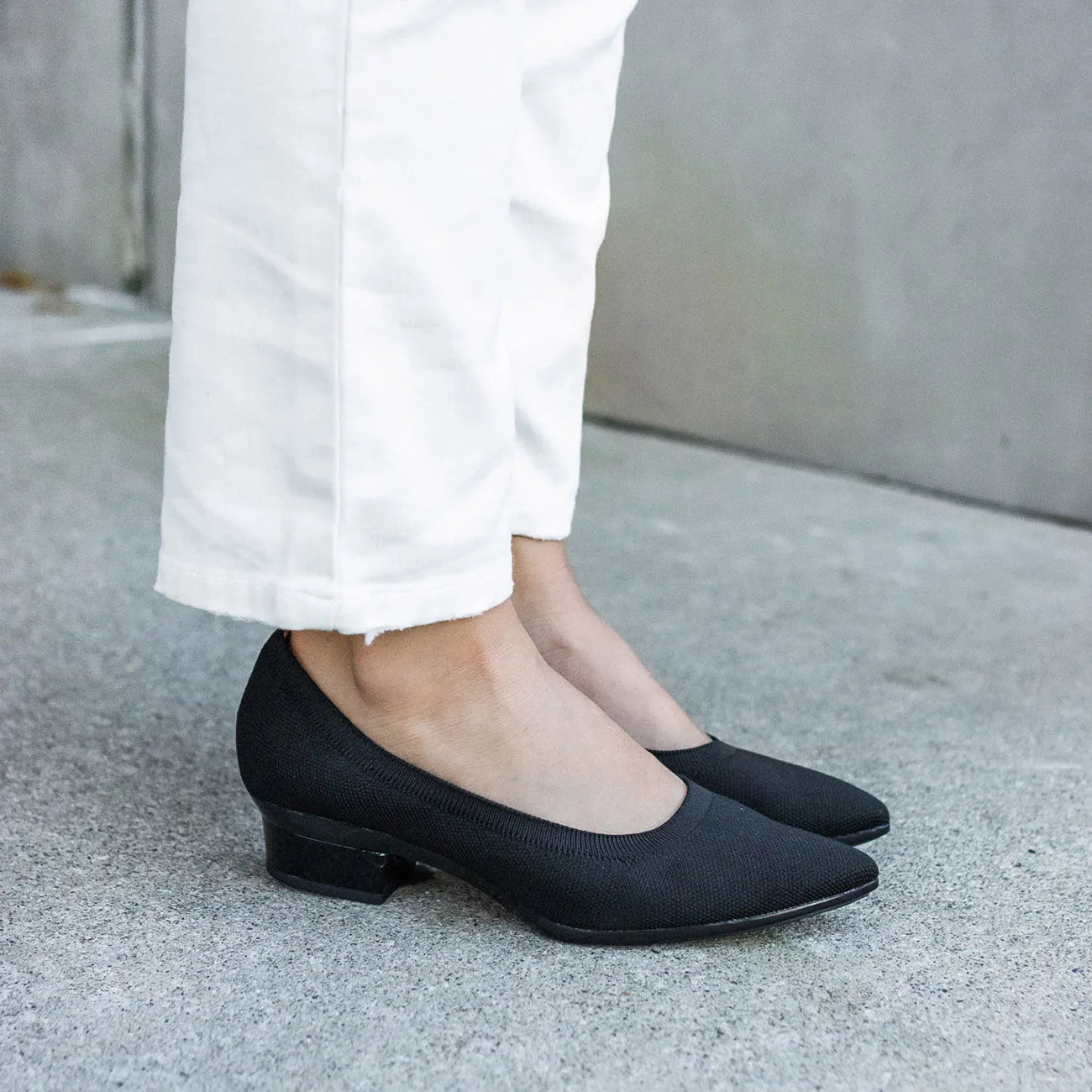 The Pump - Coal Knit   Block Heel Kit 3 Coal - FINAL SALE
