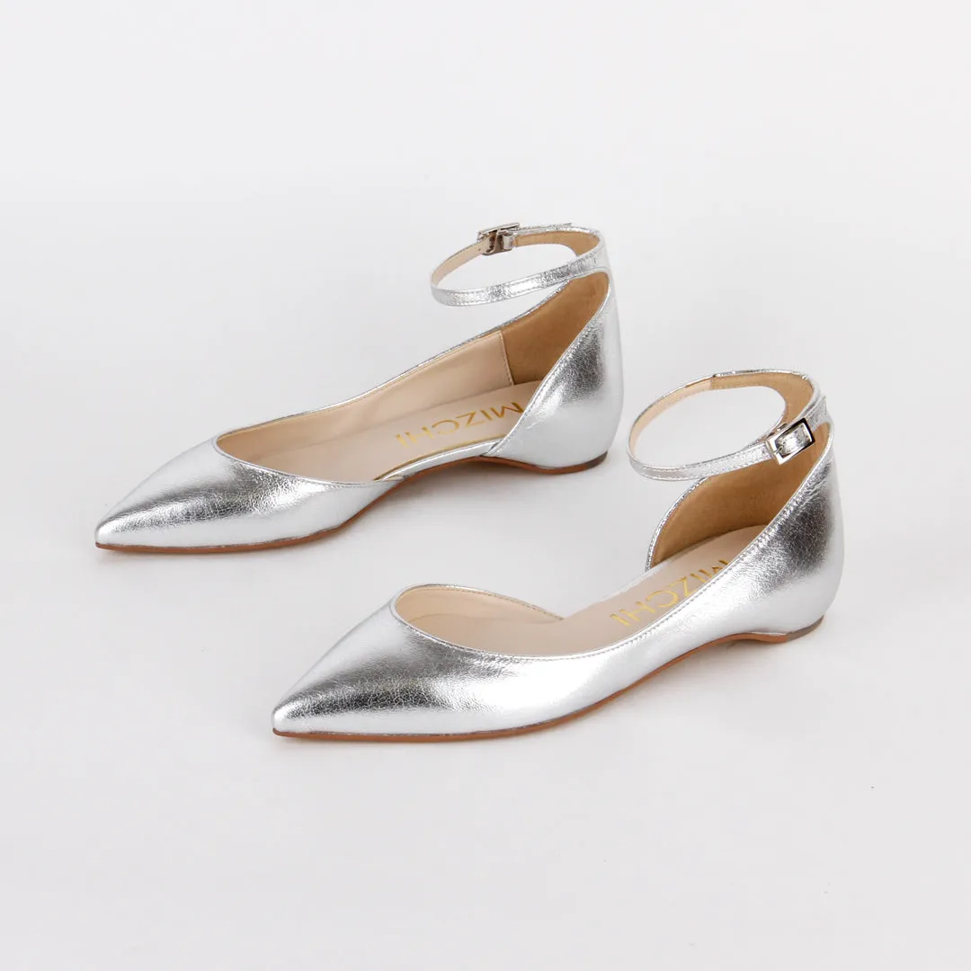 *UK size 13 - PINKUMI - black, 1.5cm heels