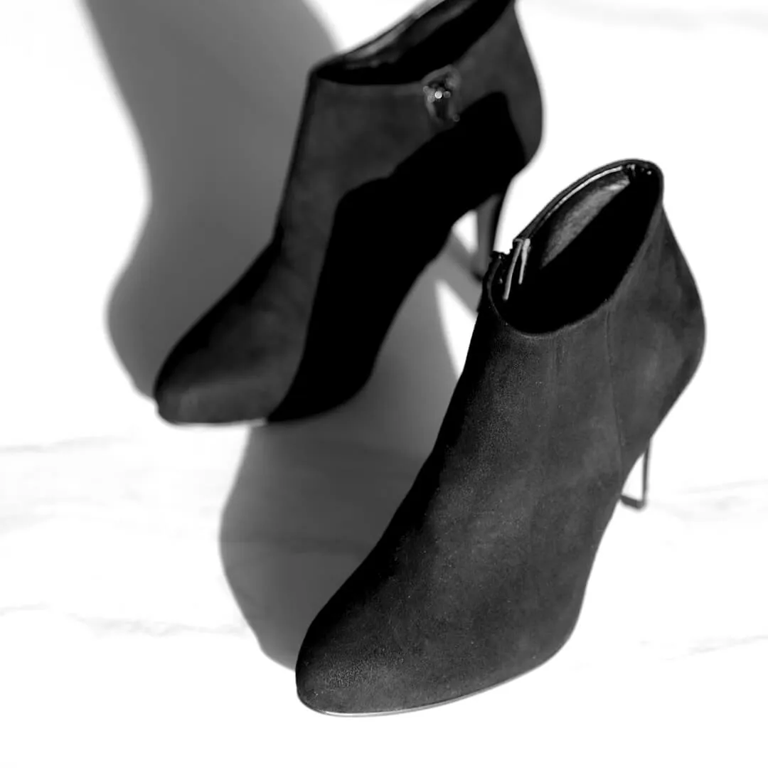 *UK size 2 - KANE - black suede, 8cm heels