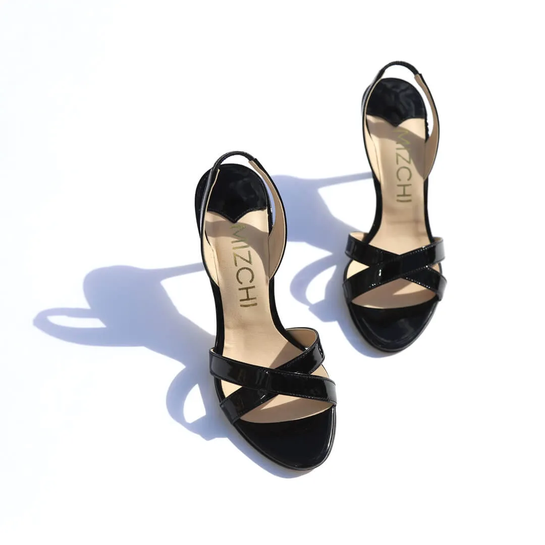 *UK size 3  TWIGGY - beige patent, 10cm heels
