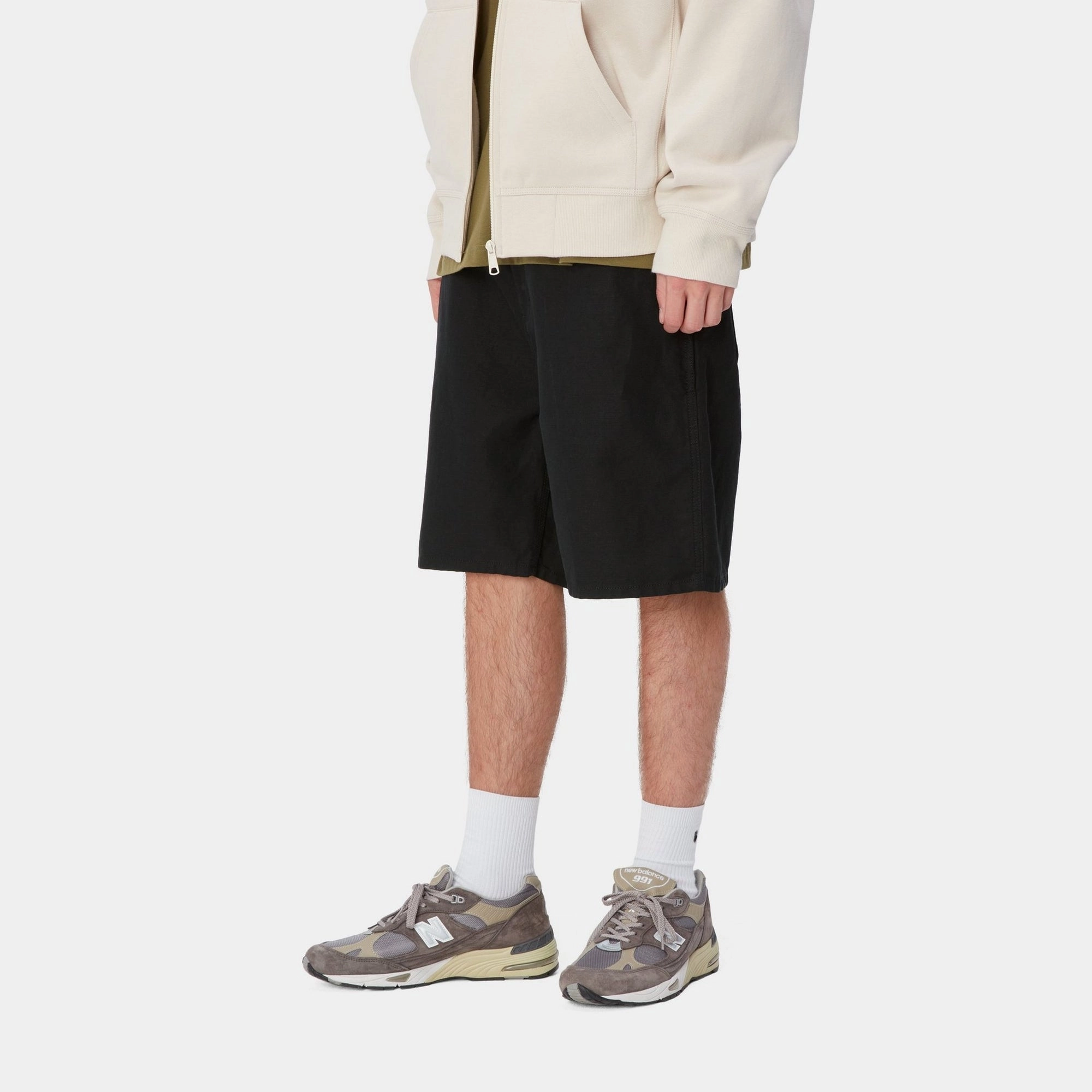 Walter Linen Single Knee Short | Black